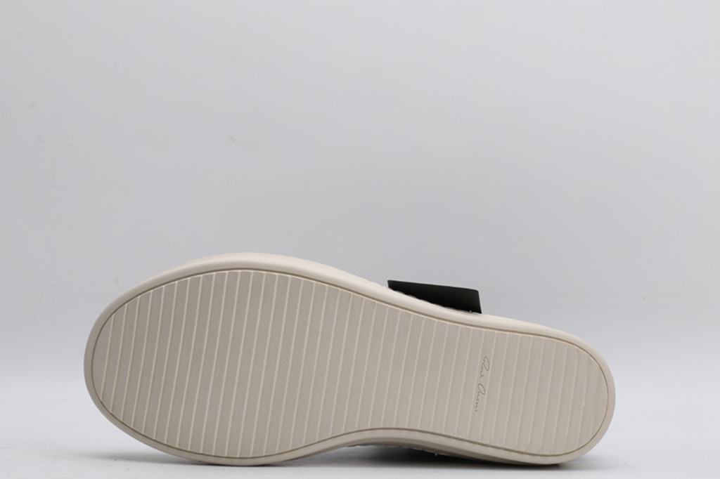 R.O sneakers